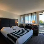 Kyriad Bordeaux - Aeroport Mérignac
