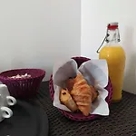 Hotel Kyriad Bordeaux - Aeroport Mérignac
