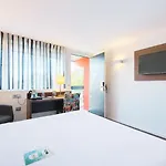 Kyriad Bordeaux - Aeroport Hotel