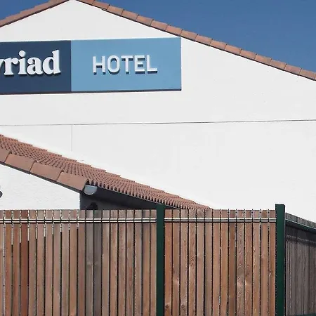 Kyriad Bordeaux - Aeroport Ξενοδοχείο