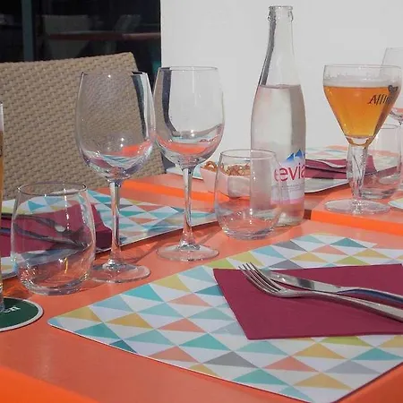 Hotel Kyriad Bordeaux - Aeroport