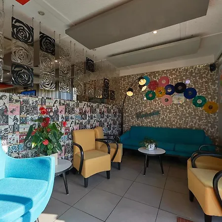 Kyriad Bordeaux - Aeroport 3*