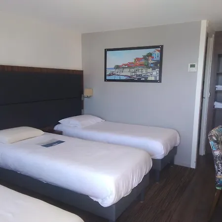 Kyriad Bordeaux - Aeroport Hotel 3*