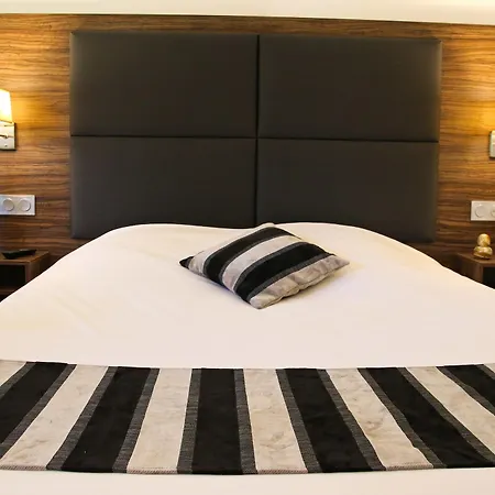 Kyriad Bordeaux - Aeroport Hotel 3*