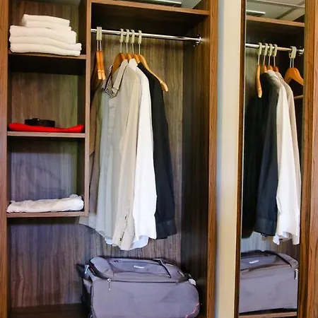 Kyriad Bordeaux - Aeroport