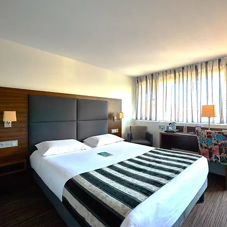 Hotel Kyriad Bordeaux - Aeroport Merignac (Gironde)