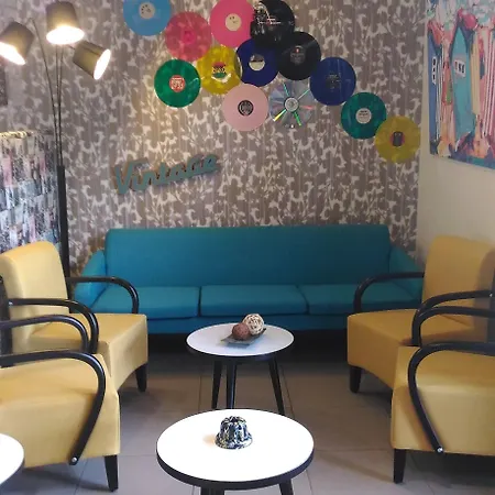 Kyriad Bordeaux - Aeroport Hotel