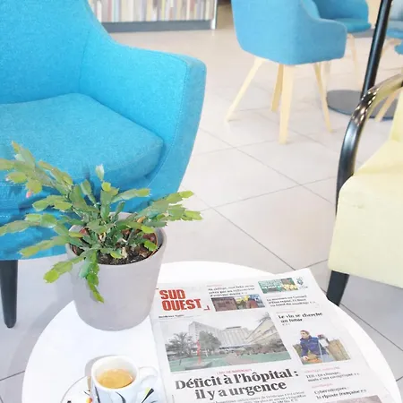 Kyriad Bordeaux - Aéroport Hotel 3*