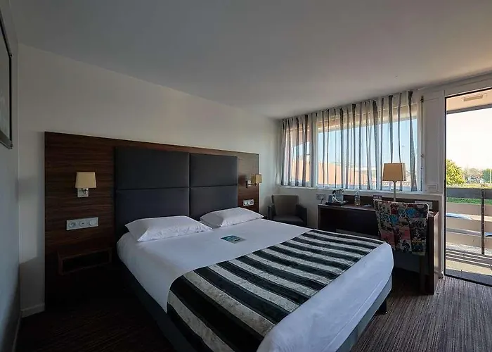 Kyriad Bordeaux - Aeroport 3*