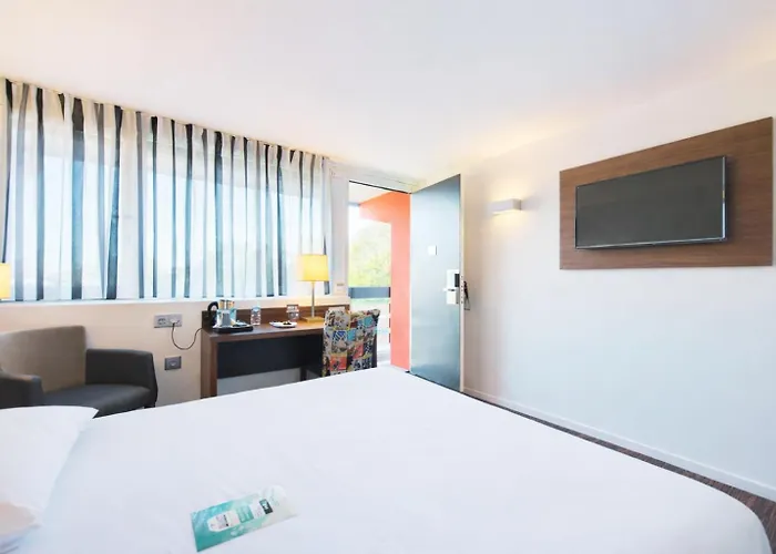 Kyriad Bordeaux - Aeroport Hotel