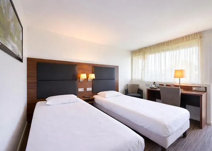 Hotel Kyriad Bordeaux - Aeroport Mérignac