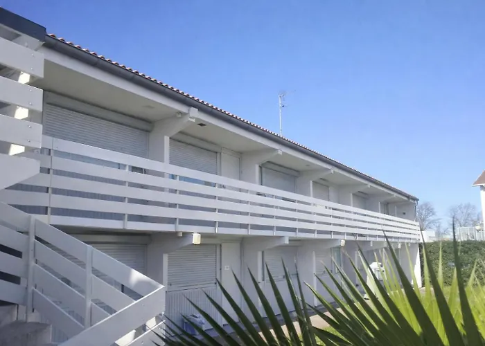 Kyriad Bordeaux - Aeroport 3*