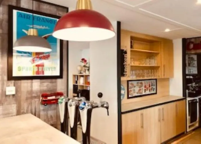 Hotel Kyriad Bordeaux - Aeroport Mérignac