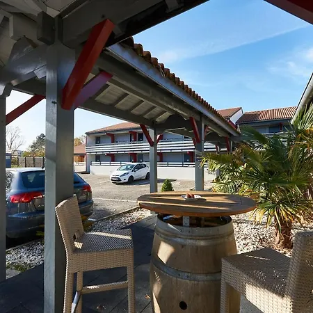 波尔多西部梅里尼亚机场基里亚德酒店 酒店 3*