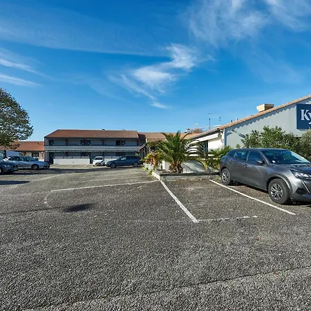 波尔多西部梅里尼亚机场基里亚德酒店 酒店 Mérignac